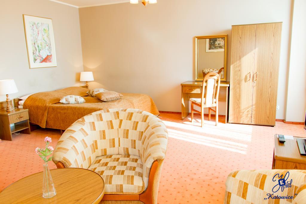 Hotel Katowice Economy ภายนอก รูปภาพ