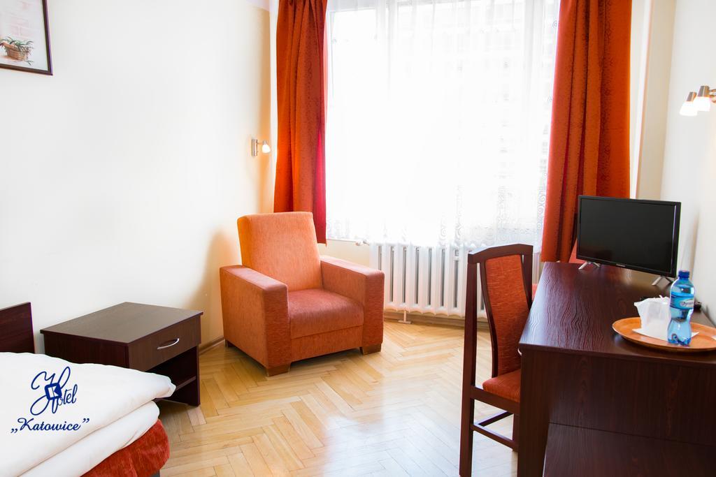 Hotel Katowice Economy ภายนอก รูปภาพ